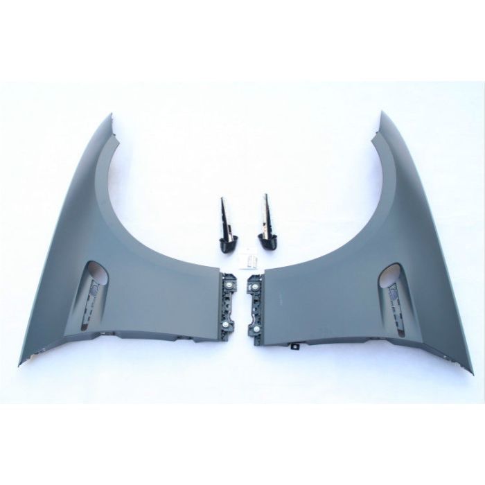BMW E92 M3 Coupe E93 M3 Convertible Fenders w/ LED Turn Signals 